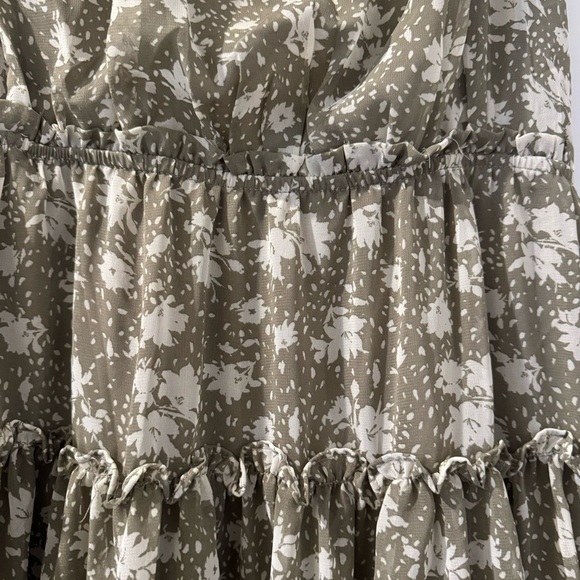 NWOT Blu Pepper Green Floral Dress - Picture 5 of 5